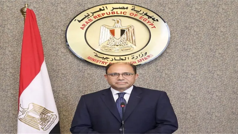 مصر تسابق الزمن لتأمين اجلاء كافة أبناء الجالية من السودان