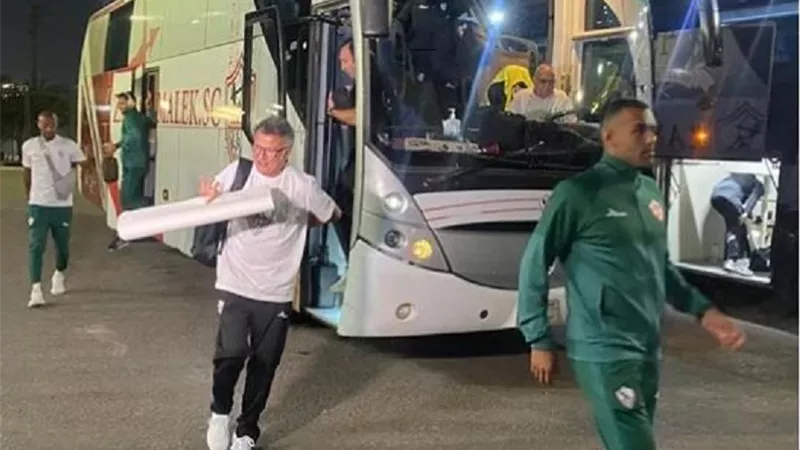 وصول حافلة الزمالك لـ ستاد القاهرة لمواجهة سيراميكا بالدوري