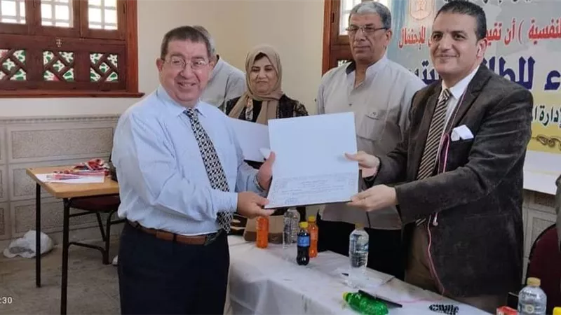 أزهر القليوبية يحتفل بيوم الوفاء ويكريم الطلاب الأيتام المتفوقين
