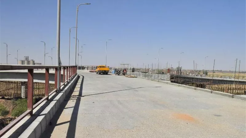 محافظ أسيوط يتفقد الأعمال الإنشائية لمشروع كوبري منقباد العلوي