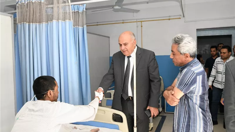 محافظ قنا يفاجئ مستشفى الصدر للإطمئنان علي مستوى الخدمات الطبية