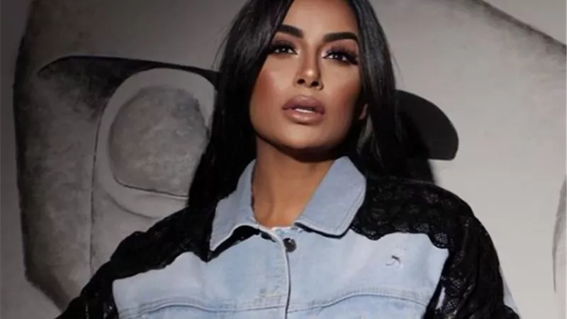 جوري بكر تكشف عن اسمها الحقيقي