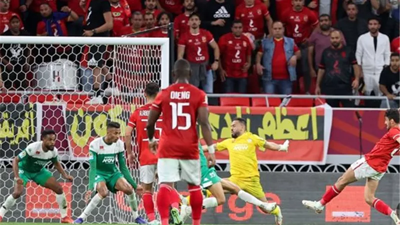 الشوط الاول مباراة الاهلى والرجاء ... بث مباشر اياب ربع نهائي دوري أبطال أفريقيا