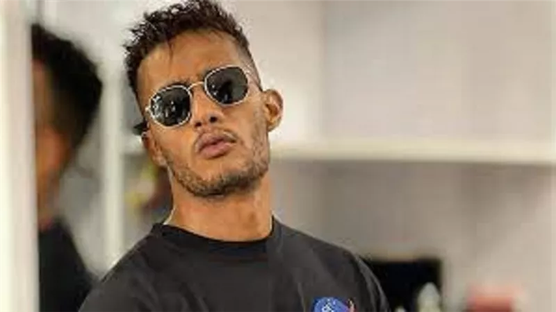 محمد رمضان يثير الجدل برفقة جيمس إدواردز