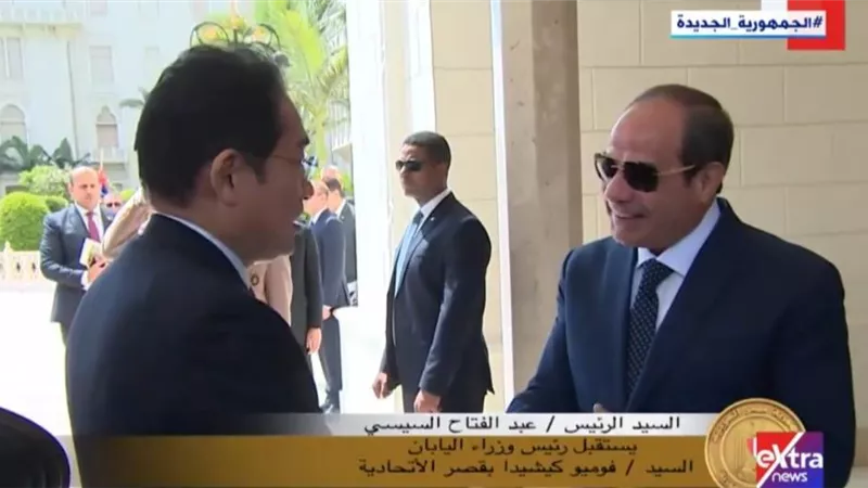الرئيس السيسي يستقبل رئيس وزراء اليابان فى قصر الاتحادية