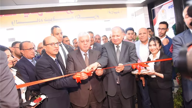وزير التعليم العالي يفتتح قسم جراحة العظام بجامعه أسيوط