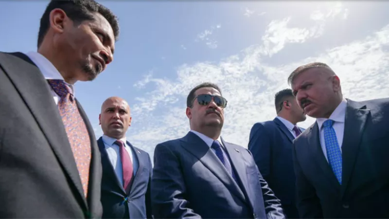 رئيس الوزراء العراقى يفتتح طريق مطار بغداد الدولي