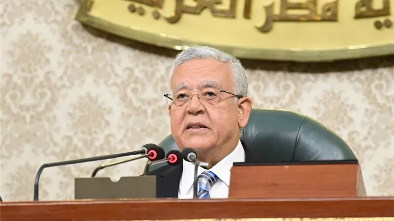 رئيس مجلس النواب يرفع الجلسة العامة ويعاود الانعقاد غدًا الأثنين