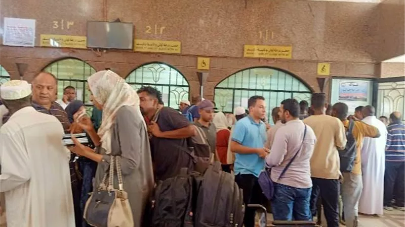 النقل: استمرار الرحلات بالسكة الحديد لإستيعاب العائدين من السودان