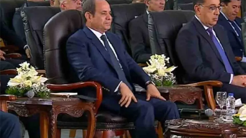 السيسي : صرف إعانة عاجلة ١٠٠٠جنيه للعمالة غير المنتظمة من غير المستفيدين من برامج الحماية الاجتماعية