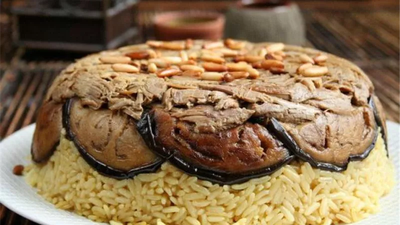 طريقة عمل مقلوبة الباذنجان باللحم