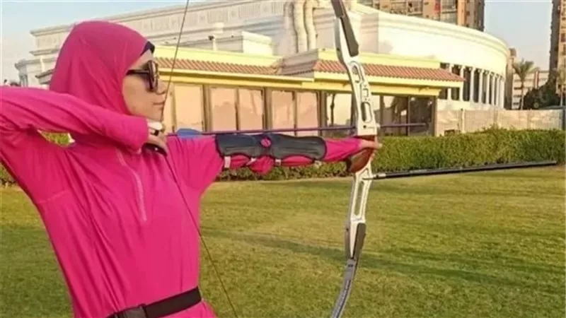 وزير الرياضة يوجه بسرعة حل مشكلة اللاعبة منة عصام الدين