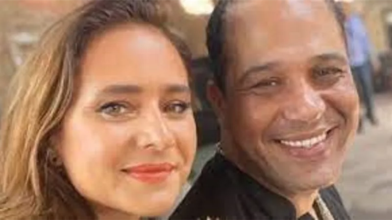 برسالة مؤثرة.. نيللى كريم تنعى رحيل مصطفى درويش