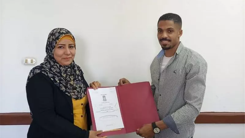 محافظ الوادي الجديد : تسليم ٣٢ منزل ريفي لمستفيدى مركز باريس