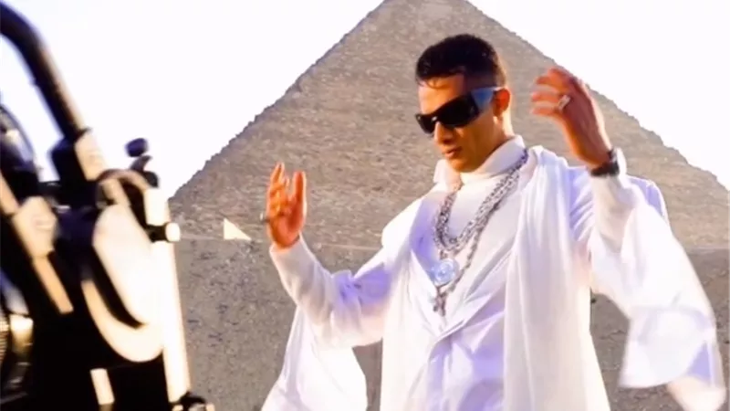 محمد رمضان يكشف سبب تصوير كليب 