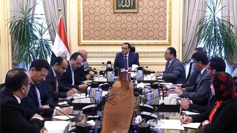 مدبولي: مشروعات وزارة النقل لها دور كبير فى تحقيق أوجه التنمية