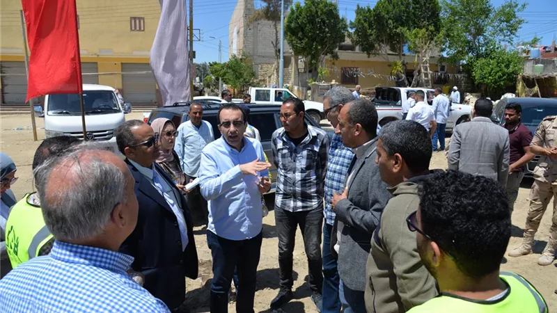 نائب محافظ الإسماعيلية يتفقد مشروعات حياة كريمة بالقنطرة شرق