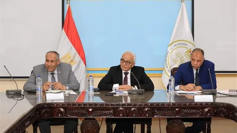 غدا.. وزير التعليم يعلن اخر الاستعدادات للثانوية العامة