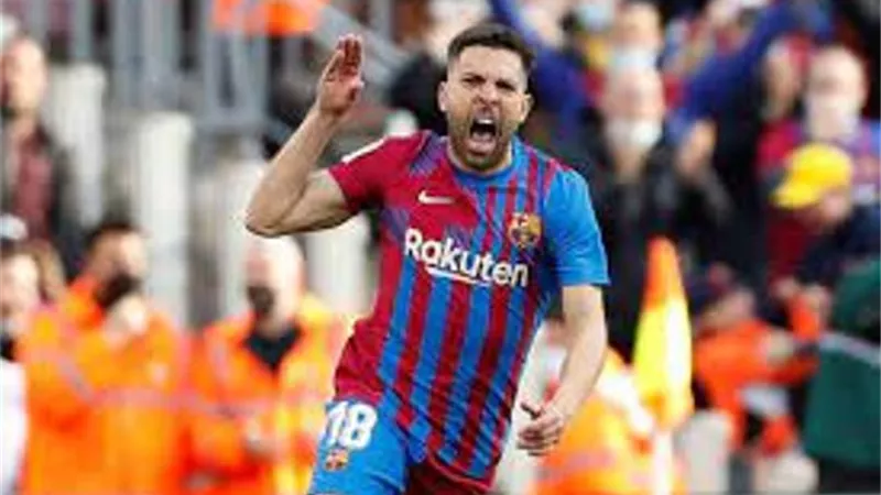 برشلونة يبتعد بقمة الدورى الاسبانى بفوز صعب على أوساسونا