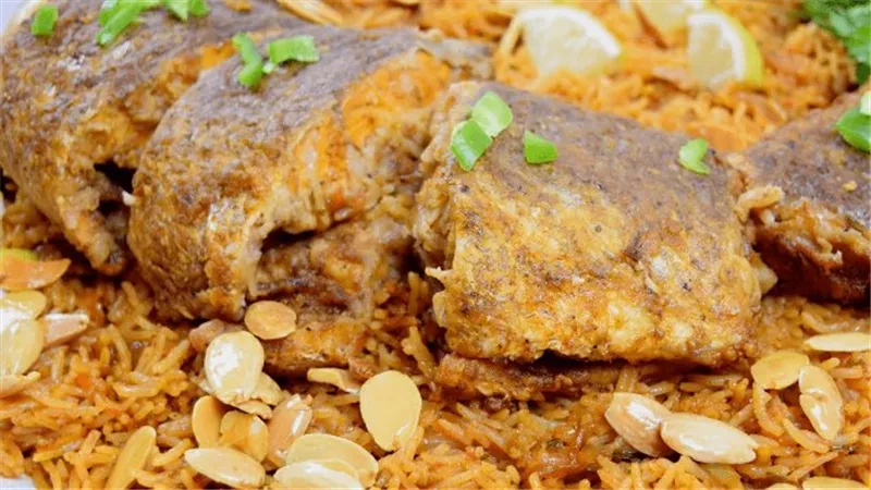 لازم مع السمك ..طريقة عمل الصيادية بخطوات سهلة