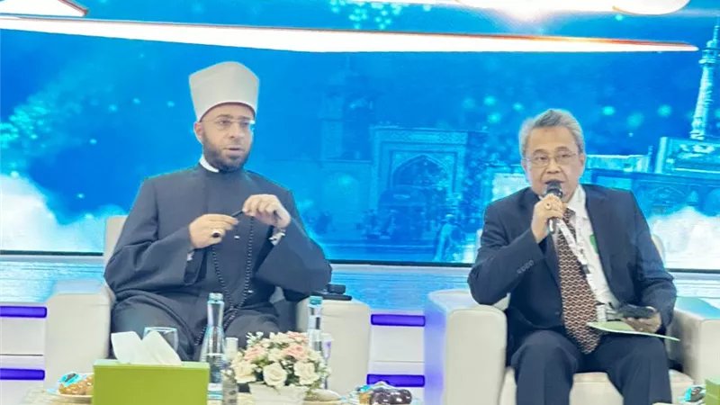 مؤتمرات ومجالس علمية لـ أسامة الأزهري في عدة ولايات إندونيسية