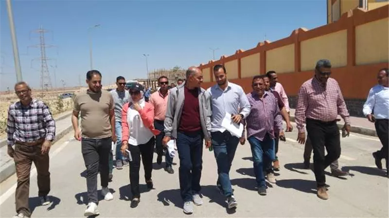 جهاز 15 مايو يعلن نسب الإنجاز فى المشروعات السكنية بالمدينة.. صور