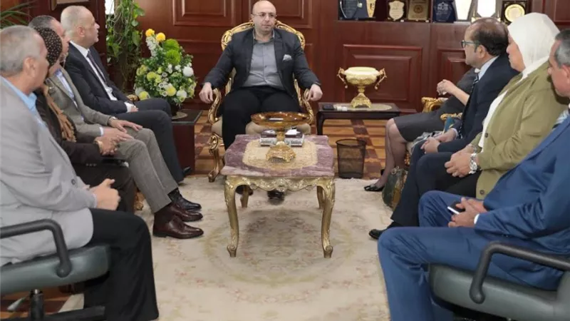 دراسة أقامة معارض منتجات بأسعار مخفضة ببنى سويف