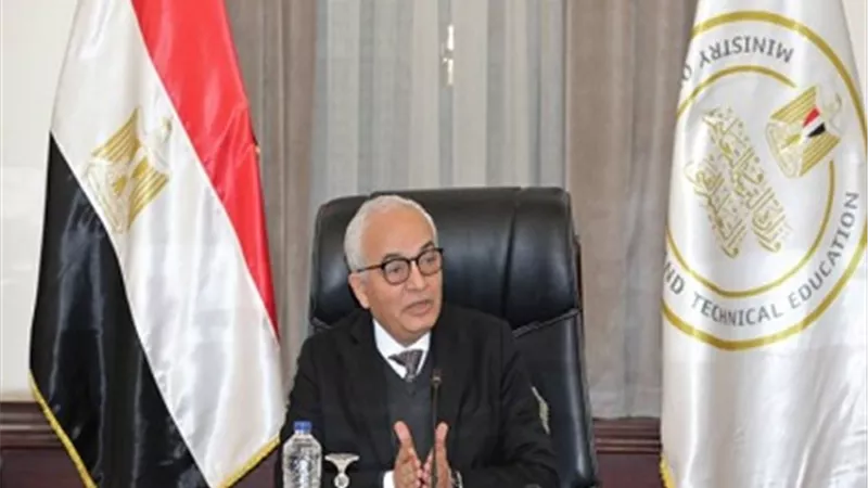 حجازي: قبول الطلاب المصريين الدارسين فى السودان بالمدارس المصرية