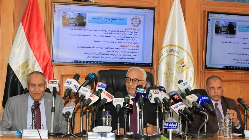 وزير التعليم يحسم الجدل بشأن تعديل جدول امتحانات الثانوية العامة