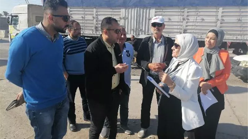 تعرف على أسباب زيارة رئيس جهاز دمياط الجديدة للميناء وأرض المخازن