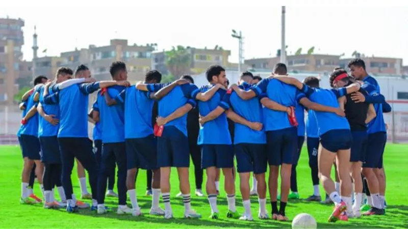 أوسوريو يعقد جلسة مع لاعبى الزمالك قبل المران