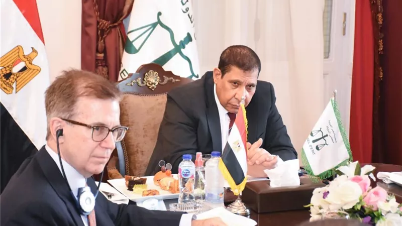 رئيس مجلس الدولة يستقبل نائب رئيس مجموعة البنك الدولي