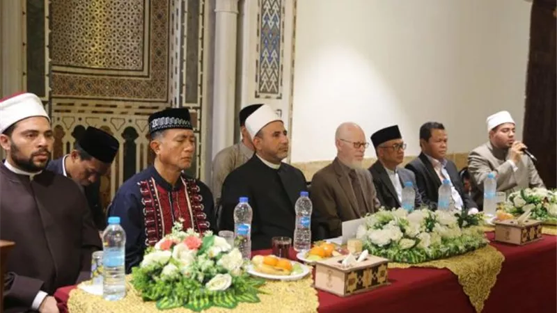 سفير إندونيسيا يؤكد تقدير بلاده لجهود شيخ الأزهر