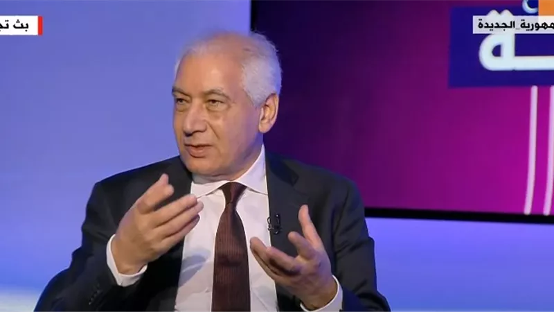 مقرر المحور الاقتصادي: علاقة السياسة بالاقتصاد علاقة تبادلية تفاعلية