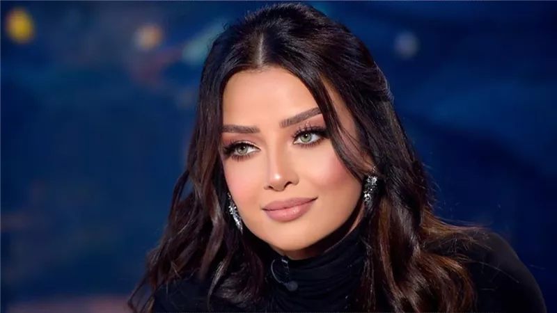 رضوى الشربيني تعود بـ هى وبس في موسمه الثامن.. قريباً