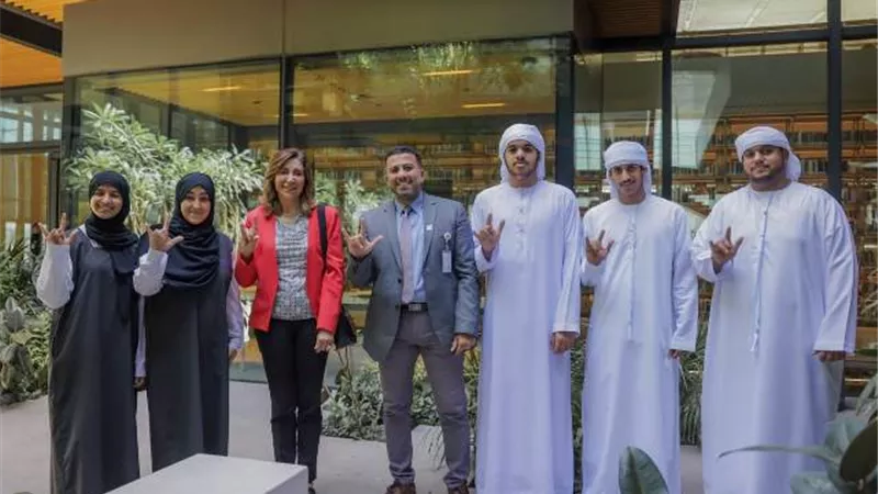 وزيرة الثقافة تبحث آليات التعاون مع 