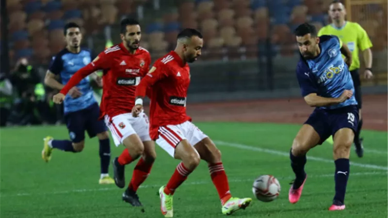 الاهلى وبيراميدز.. المواعيد القنوات الناقلة فى السوبر