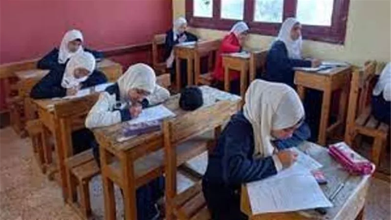 ١٧٠ ألف طالب يؤدون امتحانات آخر العام بمدارس أسوان غدا