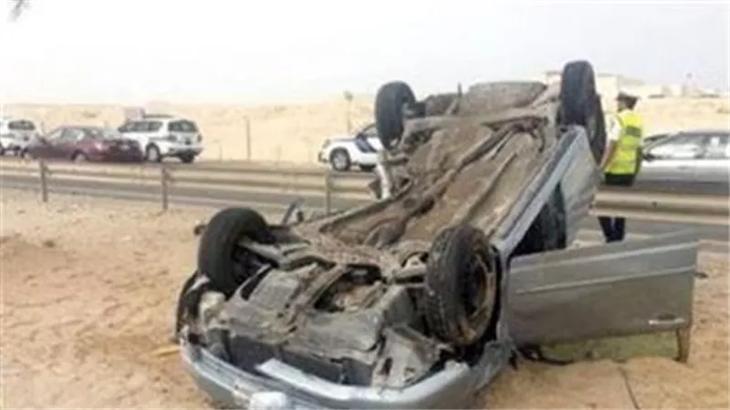 مصرع 3 أشخاص في انقلاب سيارة بالشروق