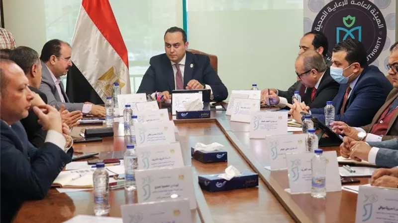 التأمين الصحي الشامل:تفعيل المنظومة الإلكترونية للموافقات على HIS