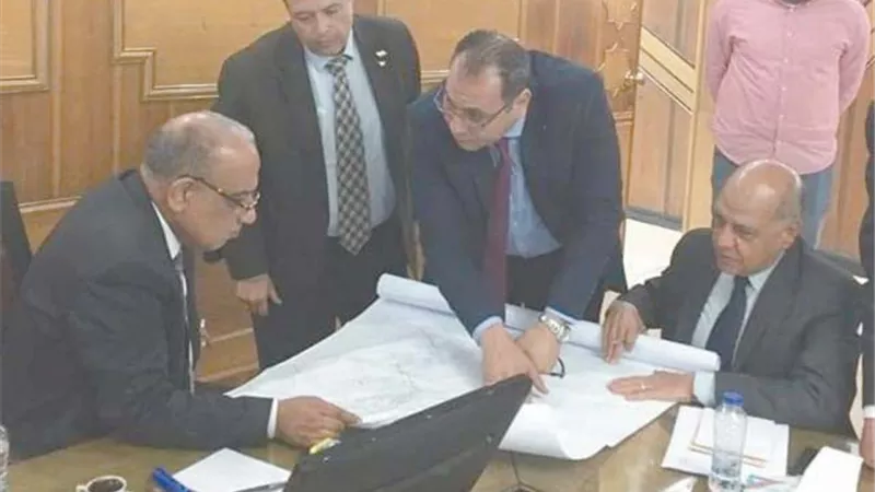 351 ألف قنطار قطن جاهزة لتشغيل المصنع الجديد.. بالمحلة