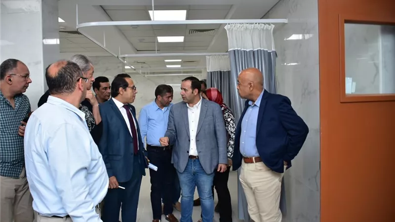 مساعد وزير الصحة والسكان يتفقد عدد من المشروعات الصحية