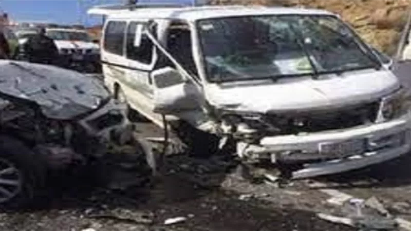 إصابة 3 فى تصادم سيارتين ميكروباص بسيارة نصف نقل فى المنيا