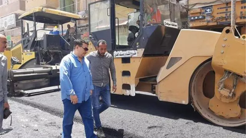رصف وتطوير شارع