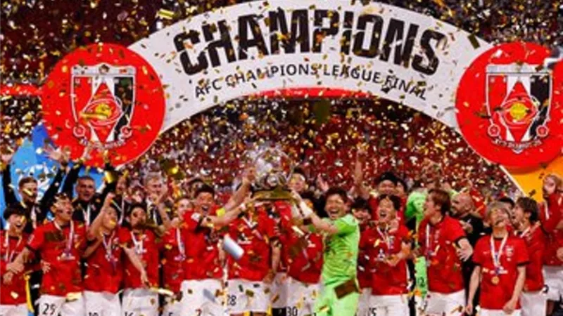 فيديو .. مراسم تتويج أوراوا الياباني بلقب دوري أبطال آسيا