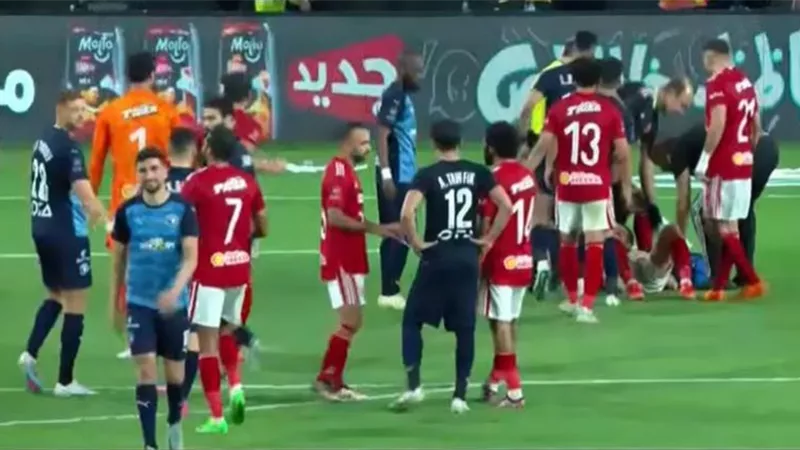 حقيقة إيقاف ثنائي الأهلي بسبب لاعب بيراميدز