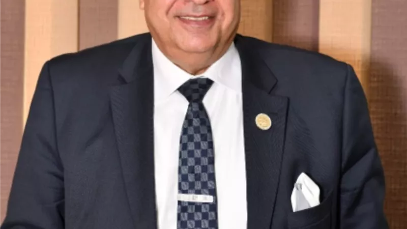 محمد سعد الدين: الرئيس السيسى وضع مصر على الطريق الصحيح