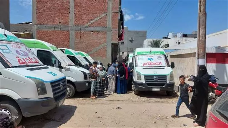 علاج ١٩٤٩ مواطنا بالمجان في قافلة طبية بدمياط