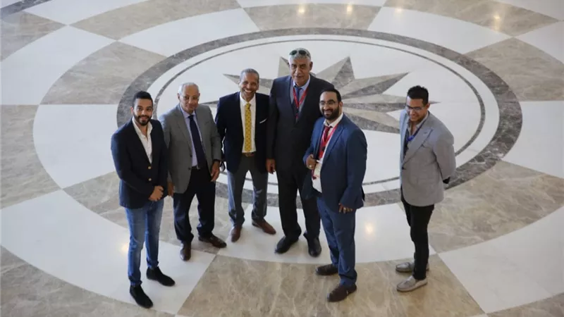وفد من الاطباء والعلماء يدعم مرضي السرطان في مستشفى اورام الاقصر