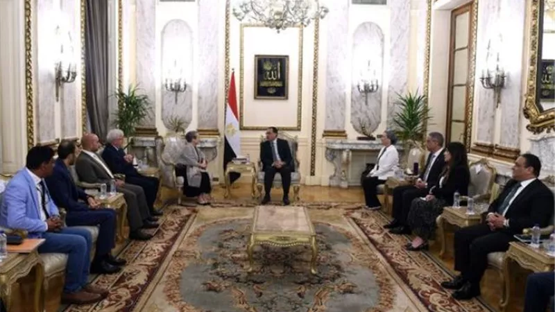رئيس الوزراء يبحث مع الأميرة عالية بنت الحسين فرص تعزيز تعاون مصر والأردن